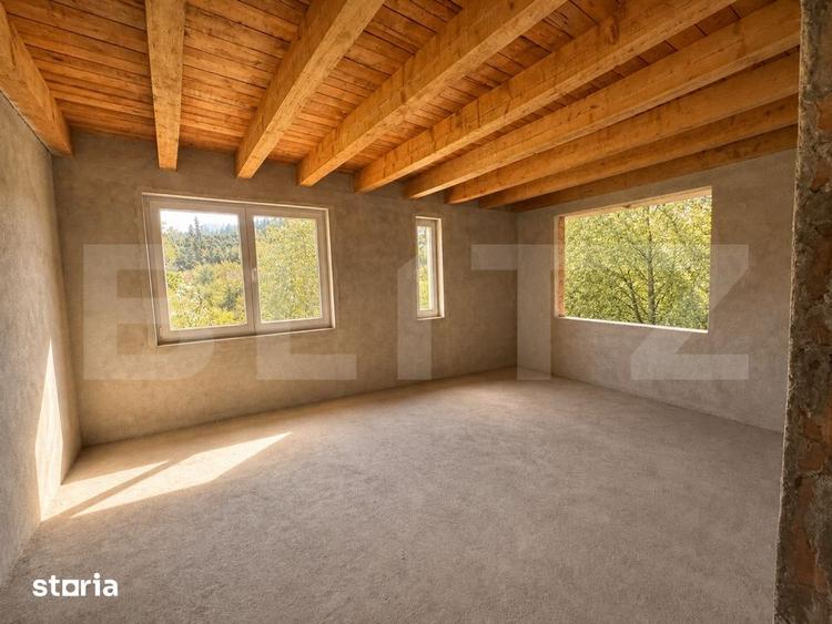 Casă cu 3 camere cu Teren 100 Mp în Livezeni