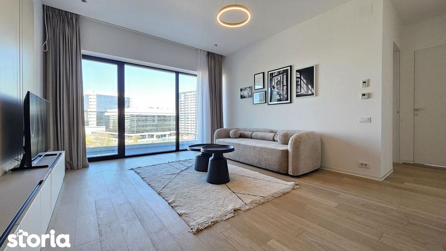 Apartament cu 3 camere, mobilat în Tei
