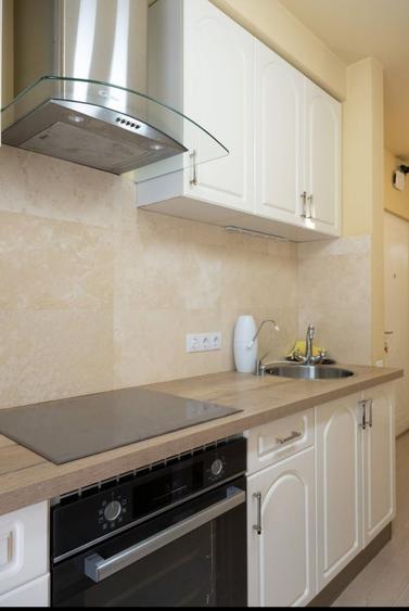 Apartament cu 2 camere semidecomandat în Rogerius