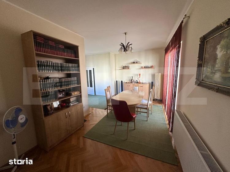 Apartament cu 3 camere decomandat în Titulescu