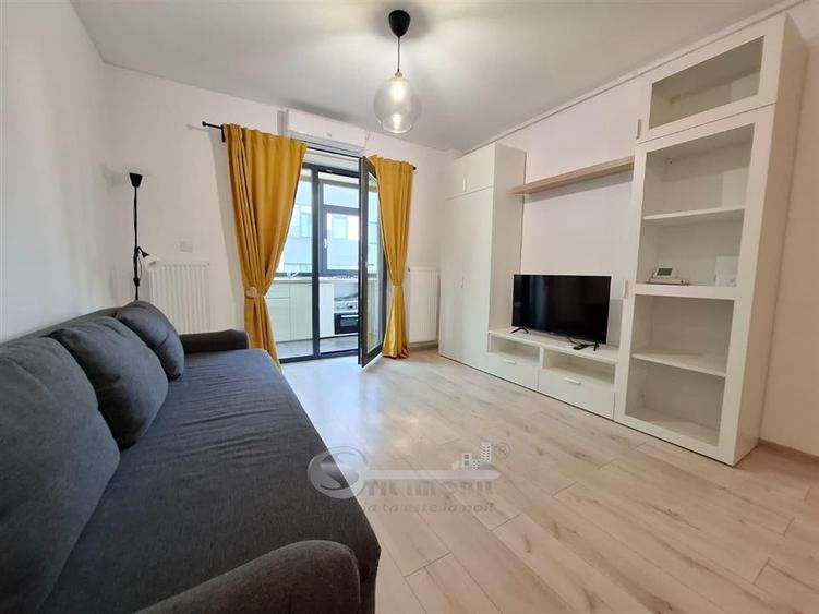 Apartament cu 2 camere semidecomandat, mobilat în Aeroport
