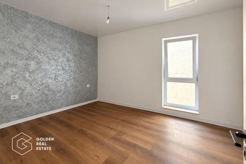 Duplex cu 4 camere cu Canalizare în Săcălaz