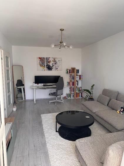 Apartament cu 2 camere decomandat, mobilat în 1 Mai