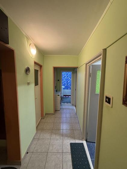 Apartament cu 2 camere decomandat în Radu Negru