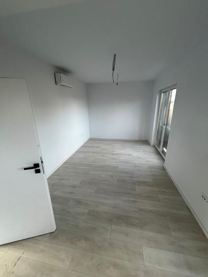 Duplex cu 4 camere cu Garaj în Șagului