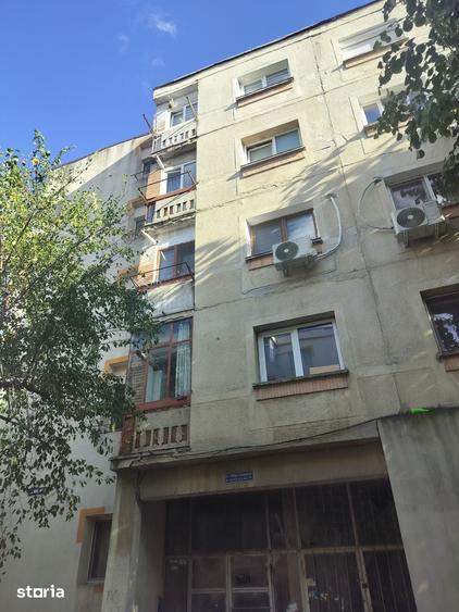 Apartament 2 camere Langa liceul Iulia Zamfirescu - 1