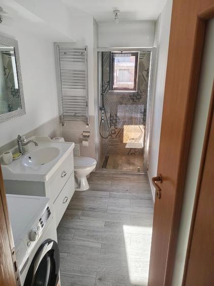 Apartament cu 2 camere decomandat în Unirii