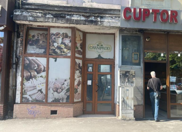 Spațiu comercial, de 100 mp, în Central