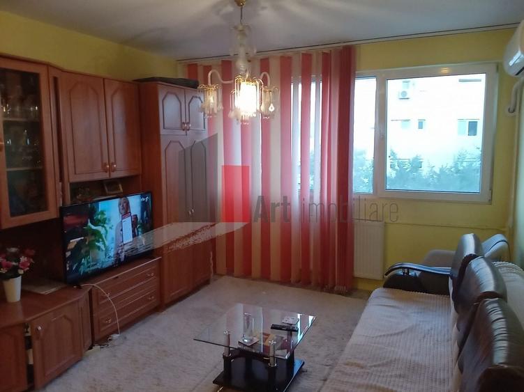 Apartament cu 2 camere decomandat în Giurgiului