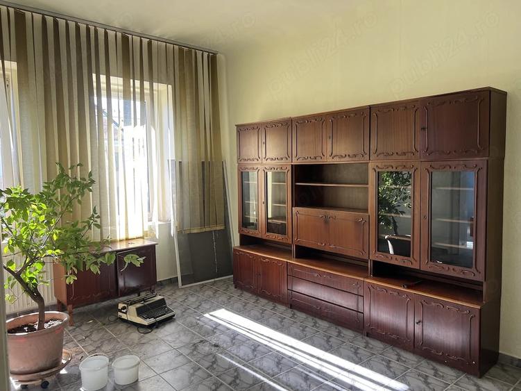Casă cu Teren 1600 Mp în Șura Mică