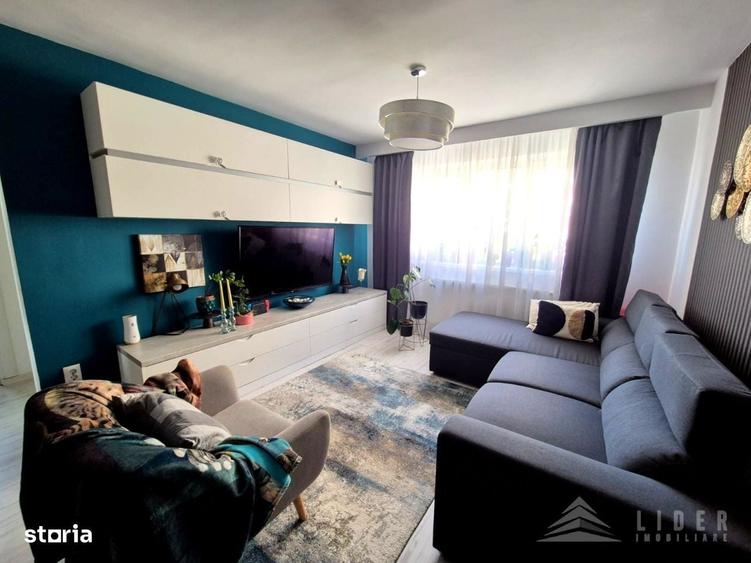 Apartament cu 3 camere si doua dormitoare, 67 mp, etaj intermediar - 8