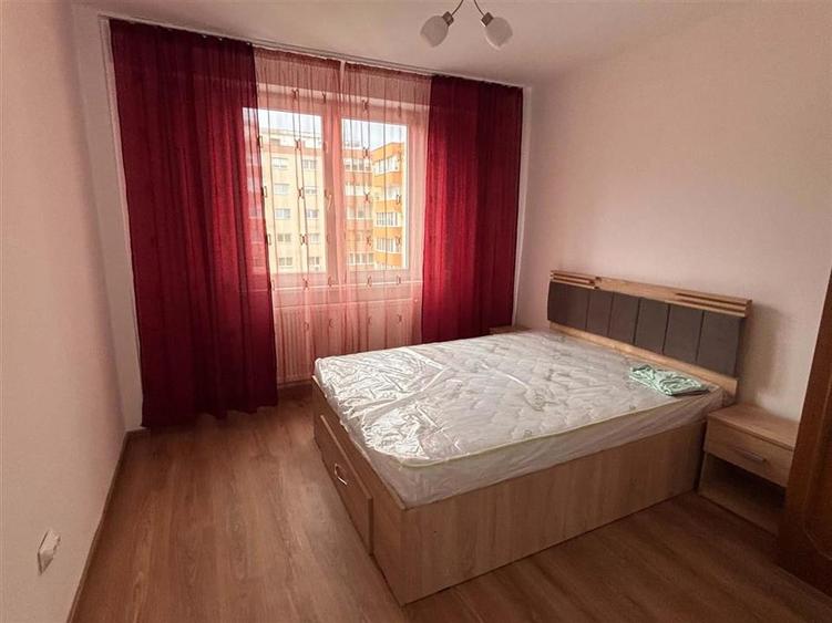 Apartament 2 camere, decomandat, cu parcare, etaj intermediar-Grivitei - 4