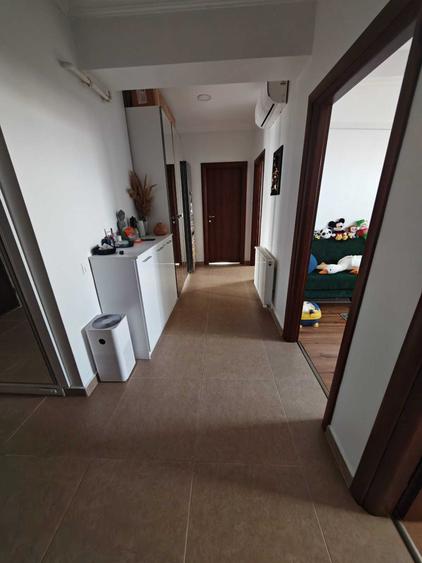 Apartament cu 3 camere decomandat, mobilat în Km 5
