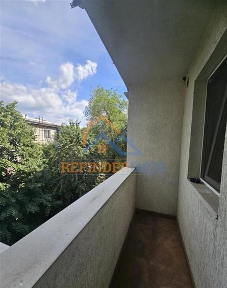 Apartament cu 3 camere decomandat, mobilat în Giurgiului