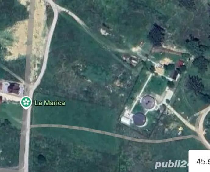 Teren de 4000 mp, în Cristian