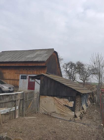 Casă cu 3 camere cu Teren 800 Mp în Drăgoiești