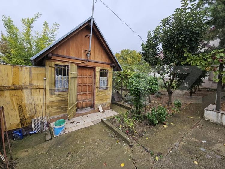 Casă individuală cu 3 camere cu Canalizare în Vișan
