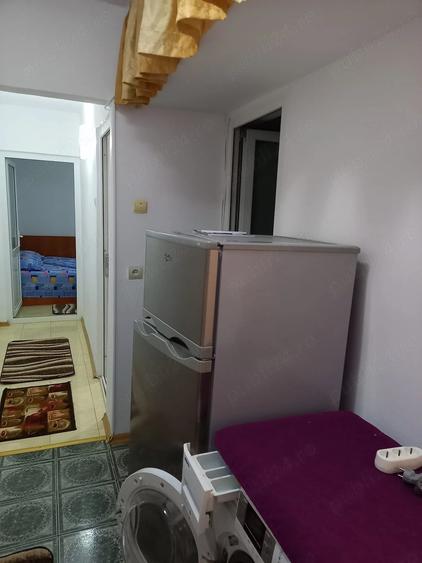 Apartament cu 3 camere decomandat în Mangalia