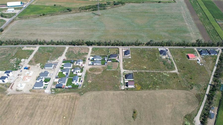 Teren Construcții intravilan de 576 mp, în Exterior Nord