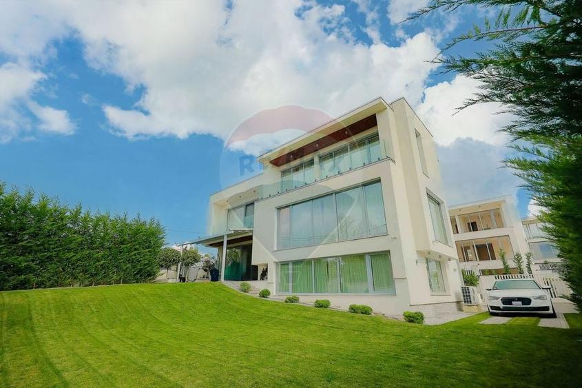 Casă individuală cu 5 camere cu Teren 474 Mp în Dealuri Oradea