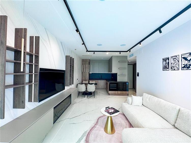 Apartament cu 2 camere decomandat, mobilat în Floreasca