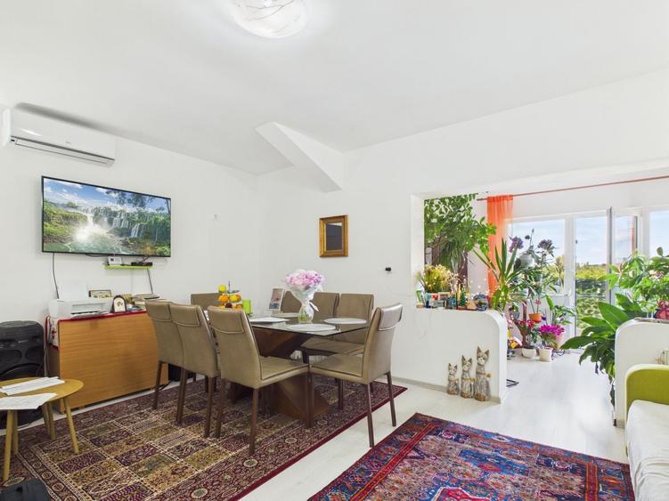 Apartament cu 3 camere decomandat, mobilat în Drumul Taberei