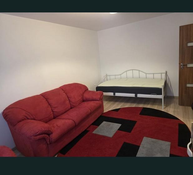 Garsonieră decomandată în Brâncoveanu