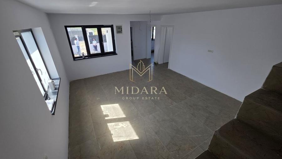 Casă cu 4 camere cu Teren 190 Mp în Pantelimon