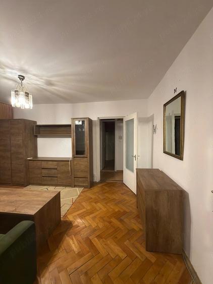 Apartament cu 2 camere semidecomandat în Olimpia-Stadion