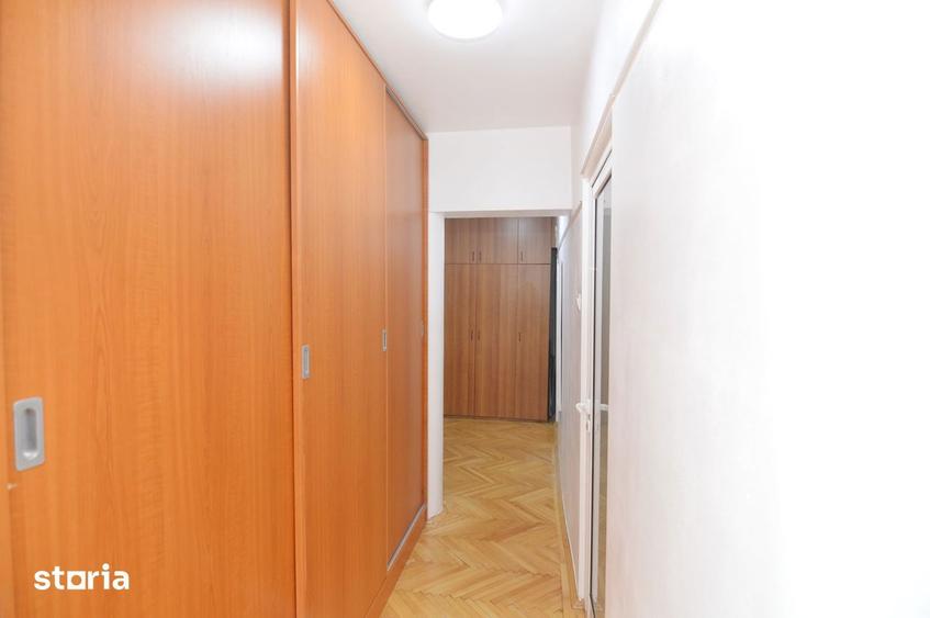 Apartament cu 3 camere, mobilat în Pantelimon