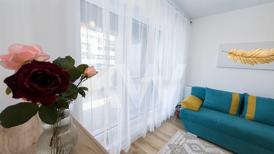Apartament cu 2 camere decomandat în Tractorul