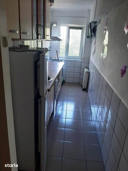 Garsonieră decomandată în Micro 14
