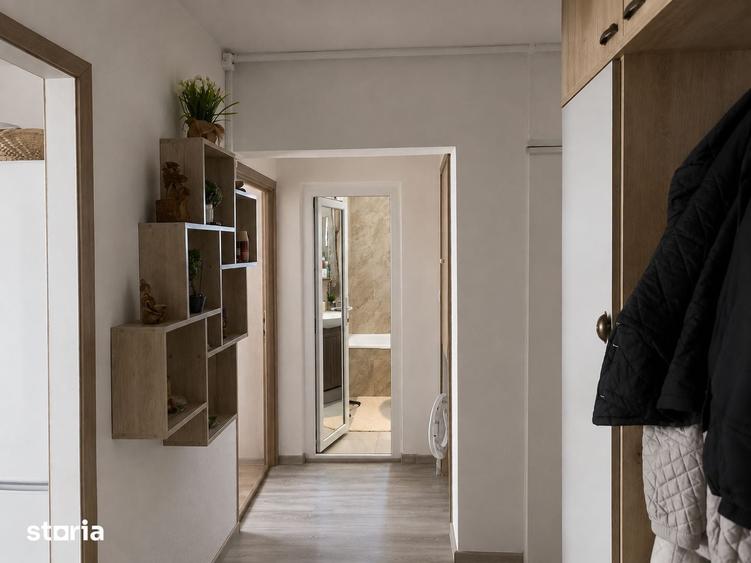 Apartament cu 3 camere decomandat în Găvana