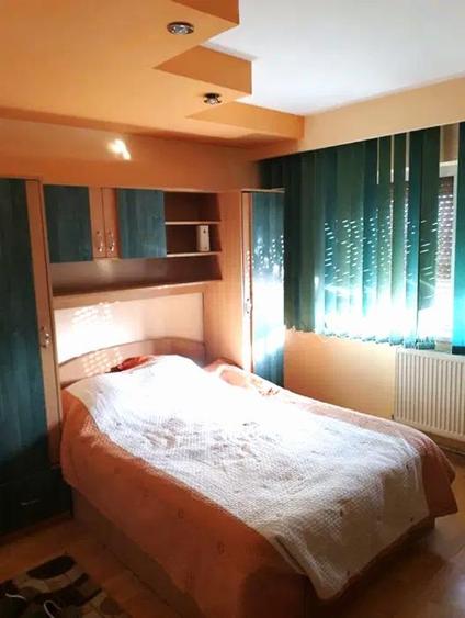 Apartament cu 3 camere decomandat, mobilat în 1 Decembrie