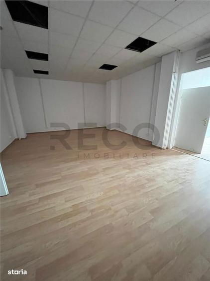 Spațiu comercial, de 70 mp, în Decebal