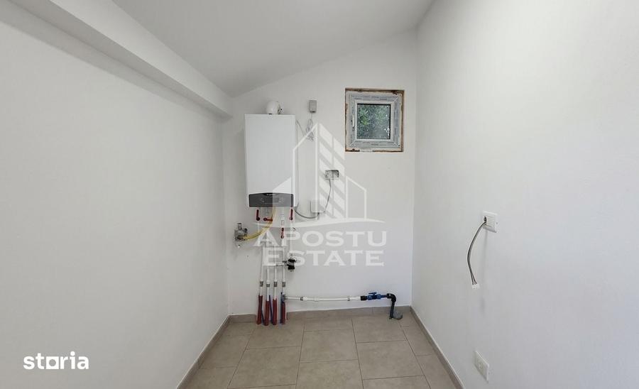 Casă cu 3 camere cu Teren 500 Mp în Central