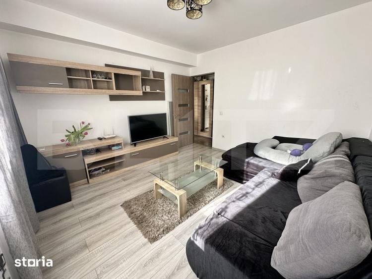 Apartament cu 2 camere decomandat în Craiovița Nouă