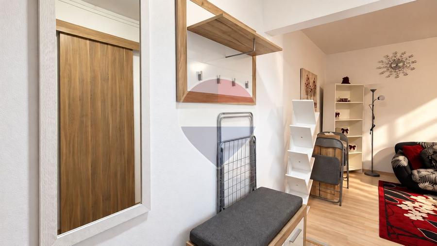 Apartament cu 2 camere nedecomandat, mobilat în Central