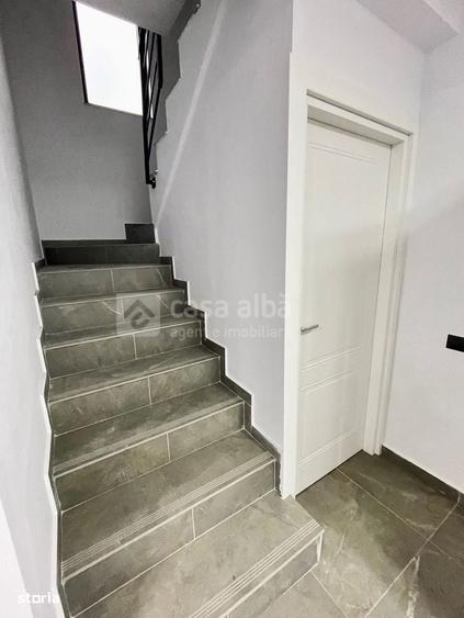 Casă cu 4 camere cu Teren 500 Mp în Bucium