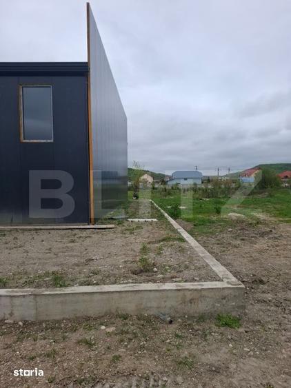 Spațiu comercial, de 420 mp, în Aninoasa