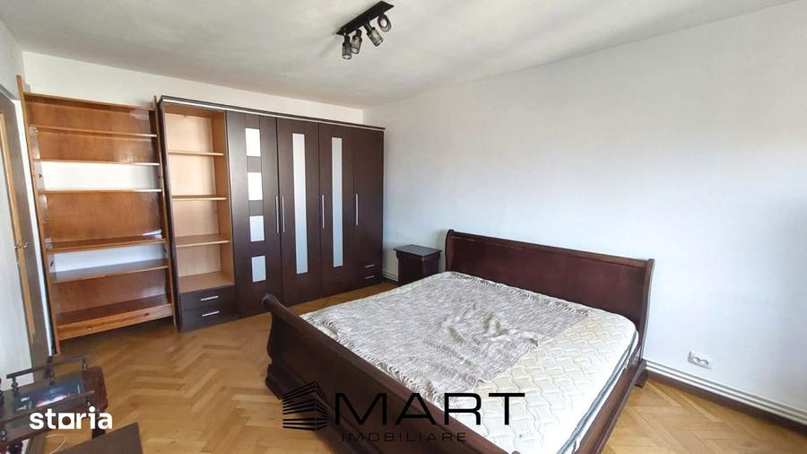 Apartament cu 3 camere decomandat, mobilat în Calea Dumbrăvii