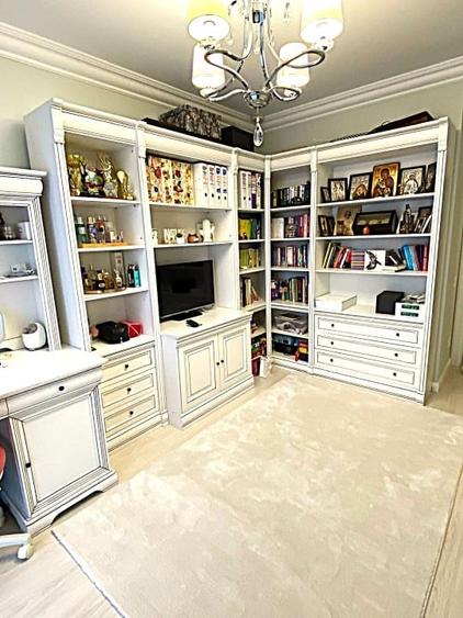 Apartament cu 4 camere decomandat, mobilat în Drumul Taberei