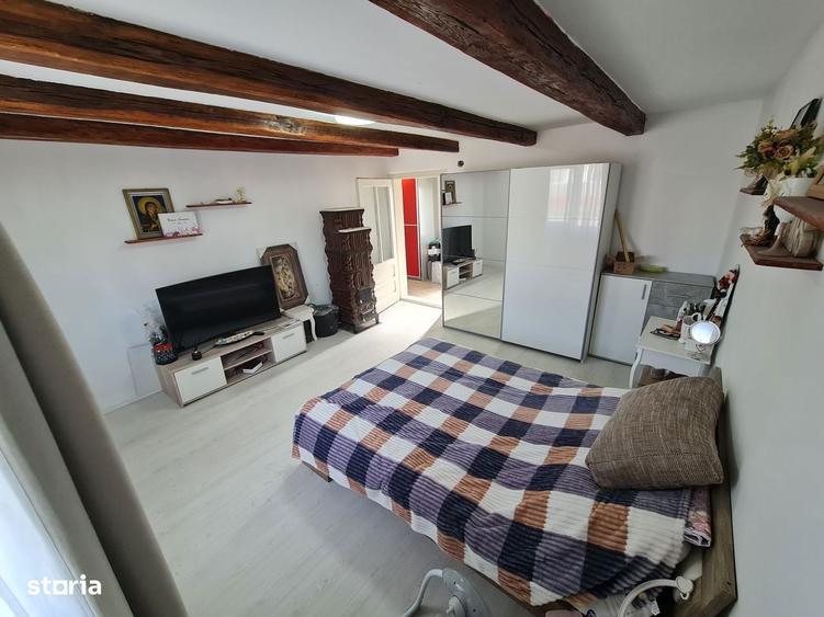 Casa de Vanzare in Rapsig, Renovata! 64km de Jud. Arad, Pe Principala! - 11