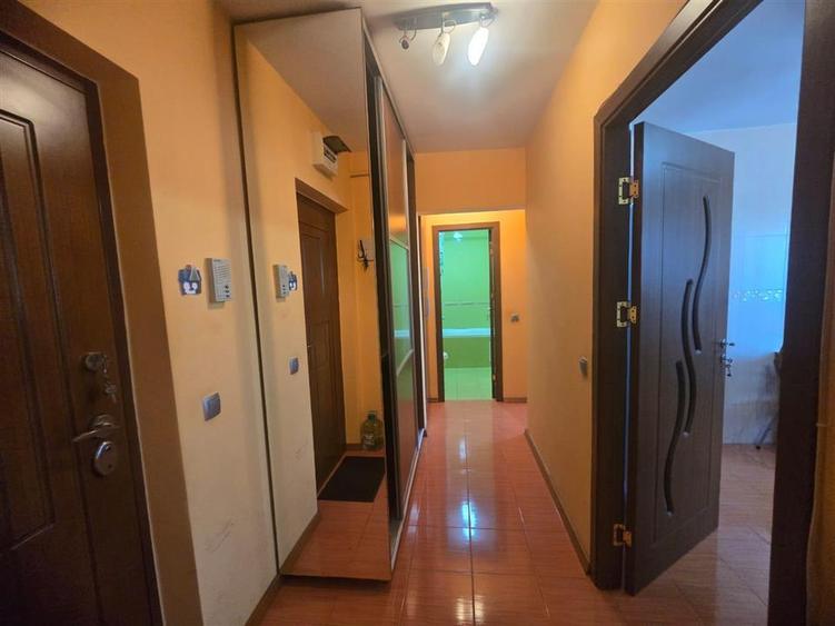 Apartament cu 2 camere decomandat în Orizont