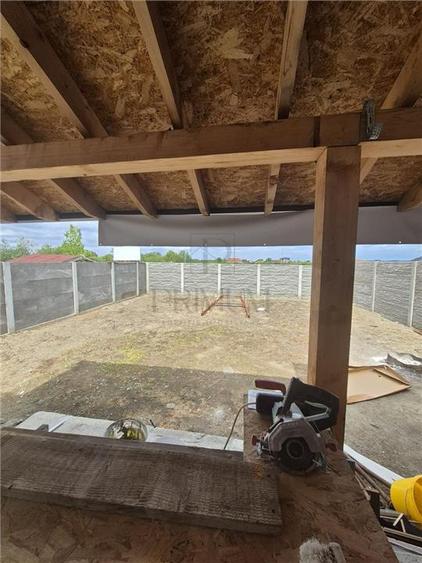 Duplex cu 4 camere cu Canalizare în Moșnița Nouă