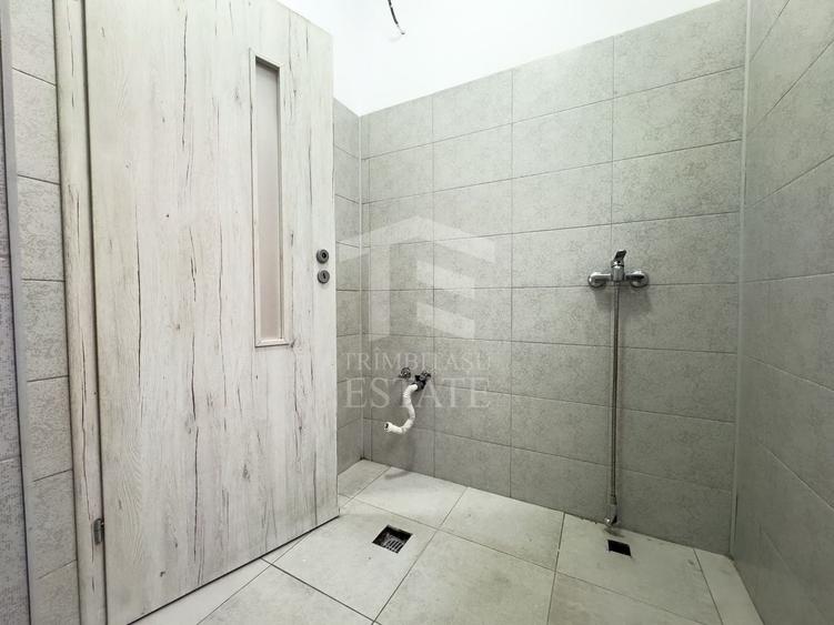 Apartament cu 3 camere decomandat, mobilat în Chiajna