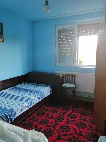 Apartament cu 2 camere nedecomandat în Micro 4