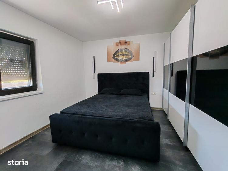 Casă cu 4 camere cu Teren 500 Mp în Agigea