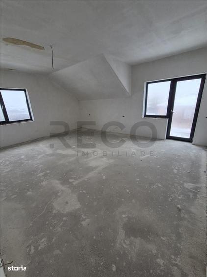 Casă cu 4 camere cu Teren 598 Mp în Sântandrei