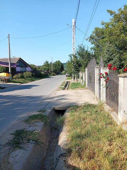 Casă cu 3 camere în Dumitreștii Gălății